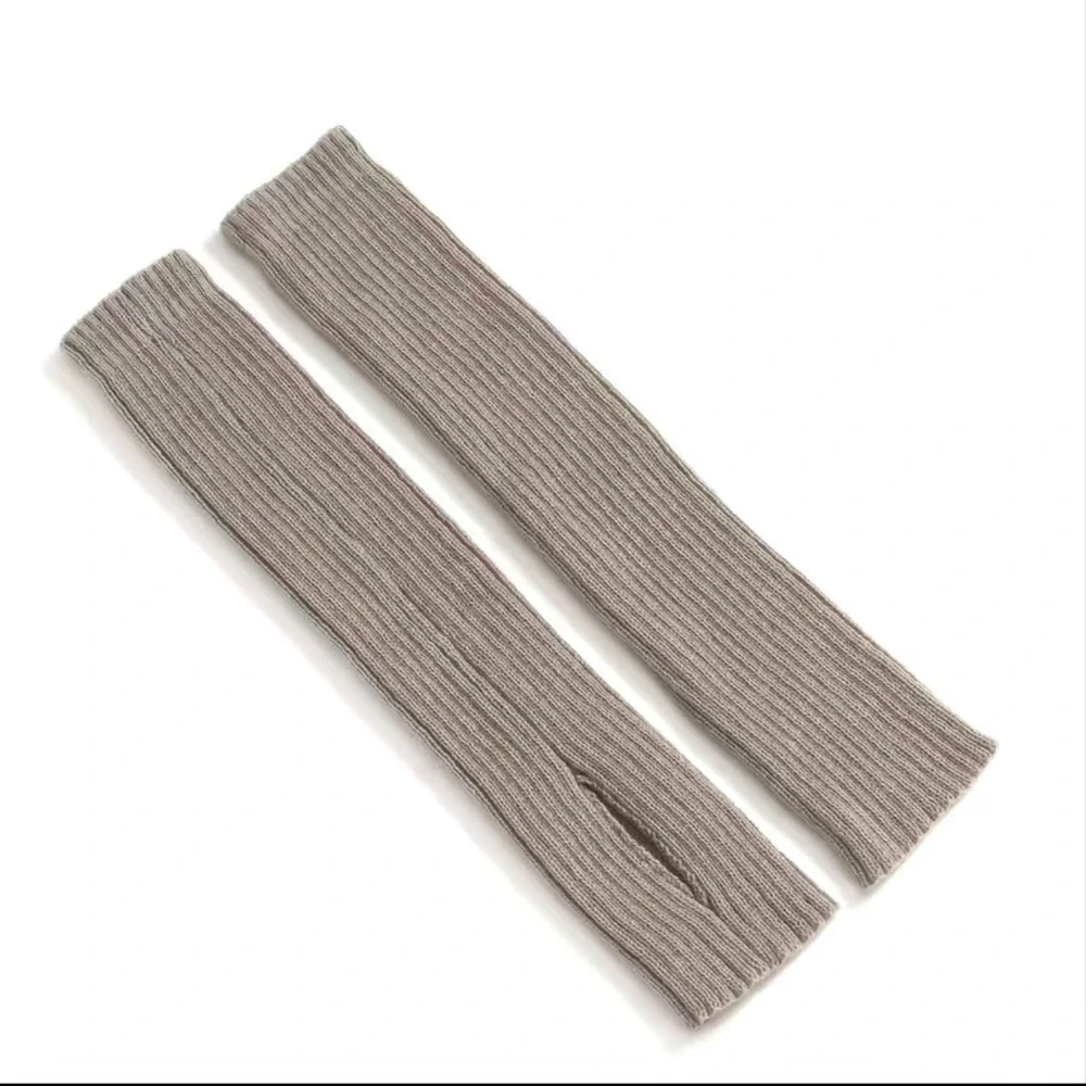 - Ballet core 80s ribbed knit leg warmers